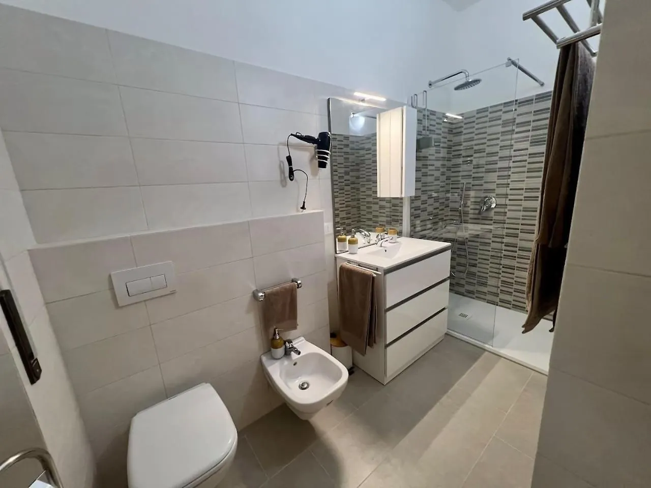 Blue'S Place - Vicino Stazione Chiasso Como Apartment