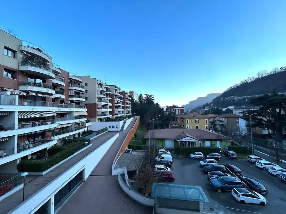 Apartment Blue'S Place - Vicino Stazione Chiasso Como
